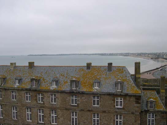  la mer par dessus les toits